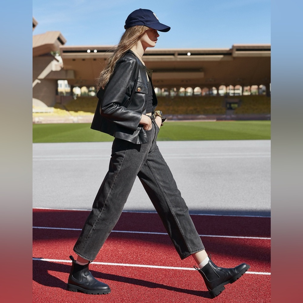CELINE MARGARET CHELSEA BOOT IN CALFSKIN